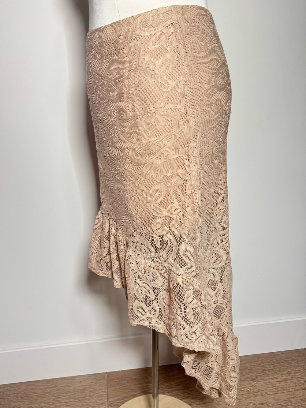 Lily White S Beige Lace High Low Skirt Lined Made in USA Festival Boho